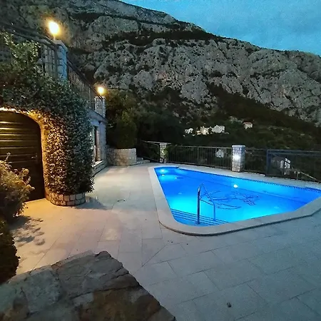 Bepo I Ivo Villa *