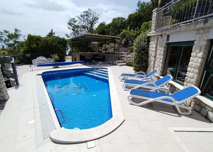 别墅 Bepo I Ivo 马卡尔斯卡